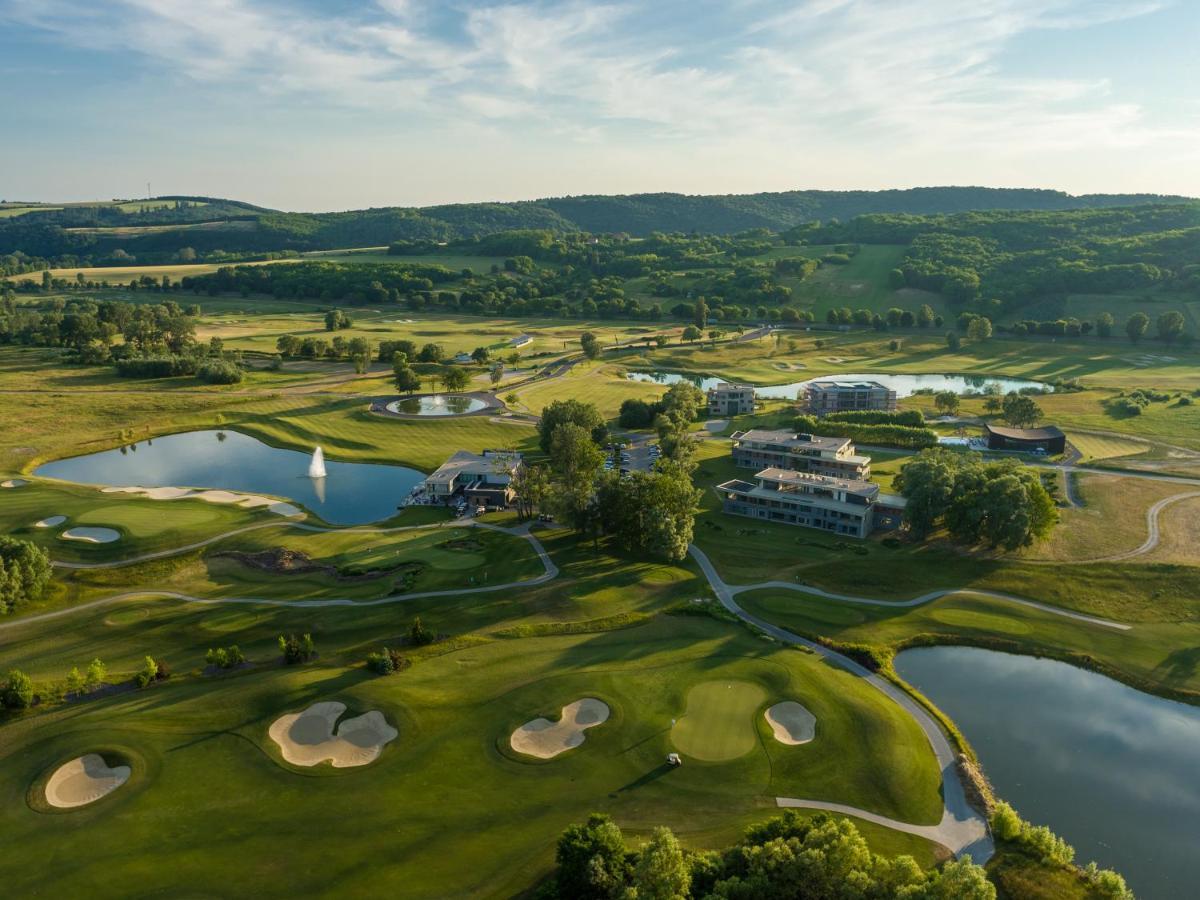 Zala Springs Golf Resort Zalacsány المظهر الخارجي الصورة