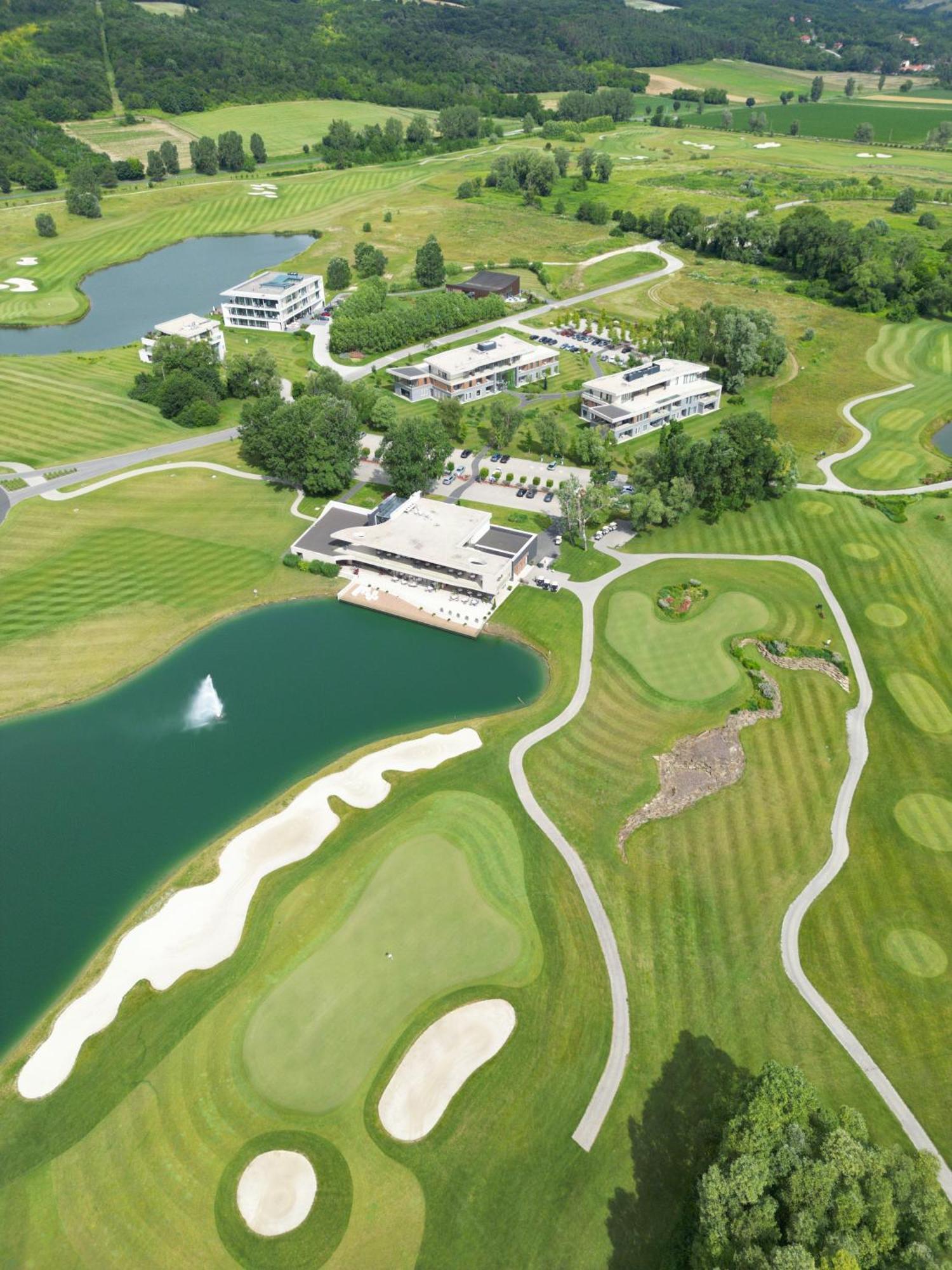 Zala Springs Golf Resort Zalacsány المظهر الخارجي الصورة